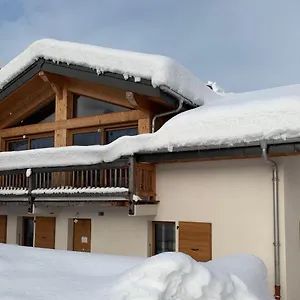 Chalet Mitoyen Le Rusticana, Chamonix
